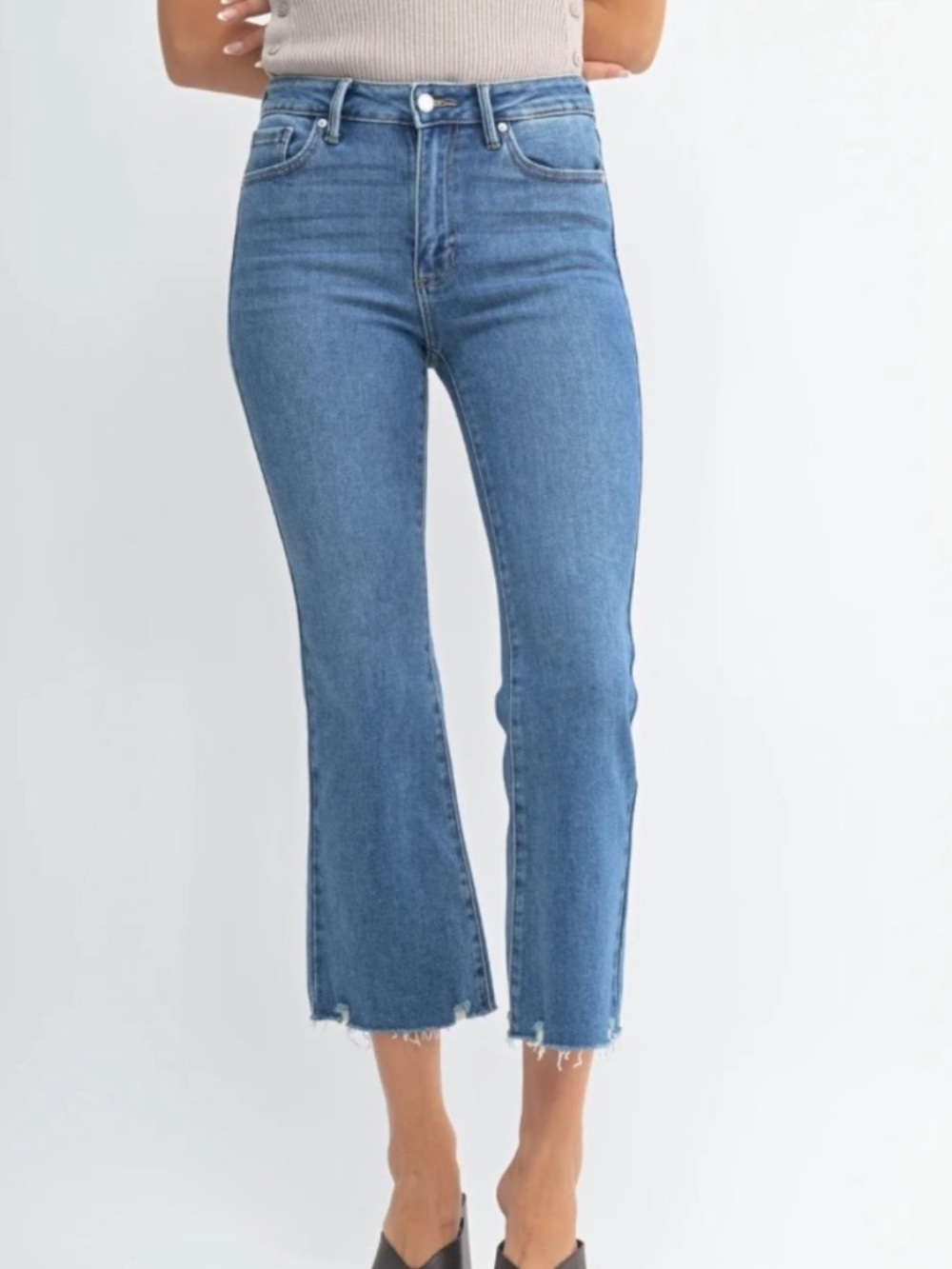 Zara High Rise Cropped Flare Jeans 529
